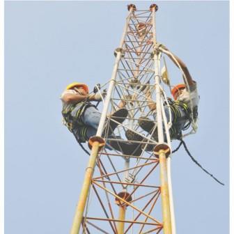 नवगछिया : सेफ्टी बेल्ट टूटने से 100 मीटर ऊंचे टावर से गिरा मजदूर