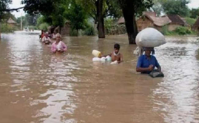 बिहार : बाढ़ का खतरा